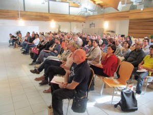 antibiotico-resistenza 3-ottobre folla